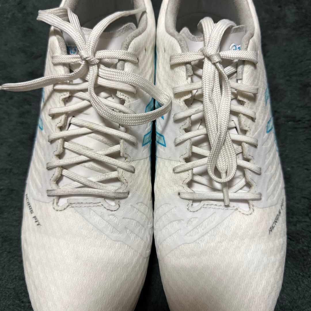 asics アクロス 26cm