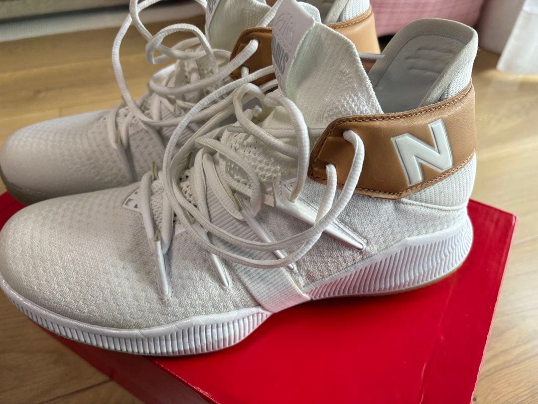 カワイレナード new balanceニューバランスOMN1S バッシュ