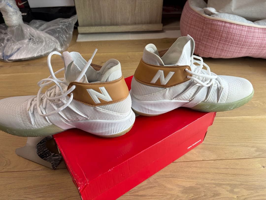 カワイレナード new balanceニューバランスOMN1S バッシュ
