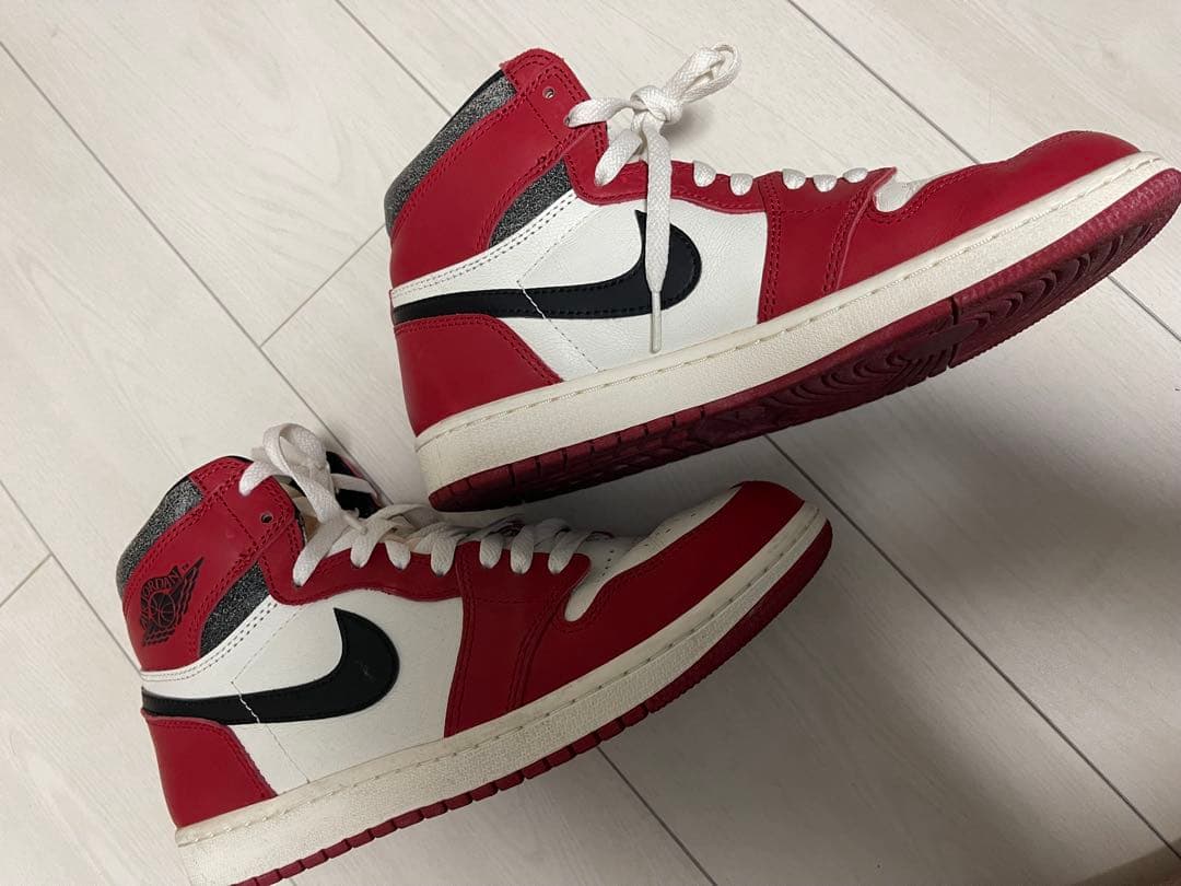 ナイキNike Air Jordan 1 シカゴ赤白黒