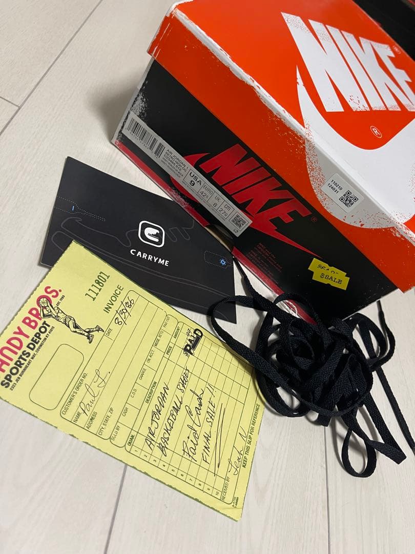 ナイキNike Air Jordan 1 シカゴ赤白黒