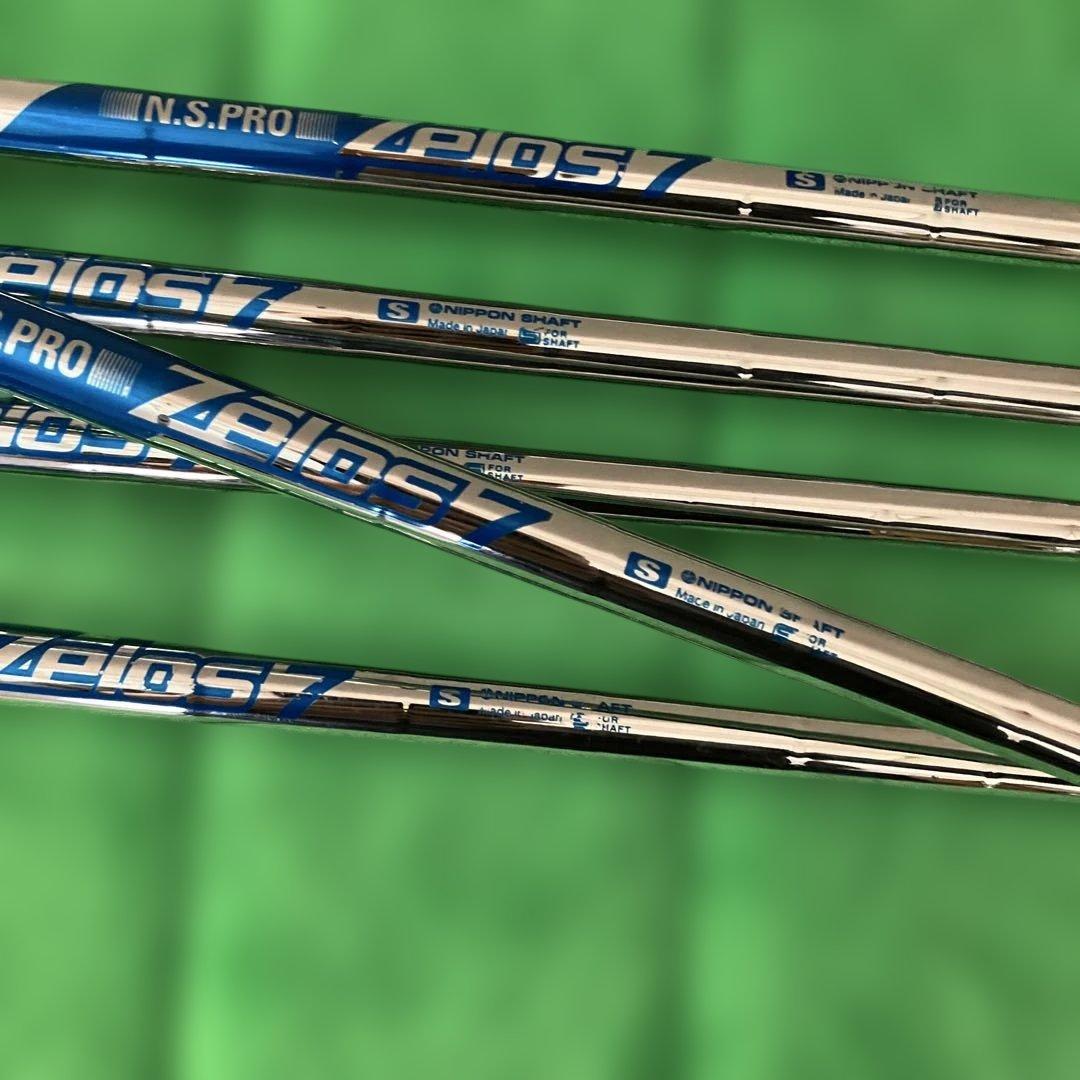 激飛び◆ゼクシオクロス5本セット、軽量シャフト