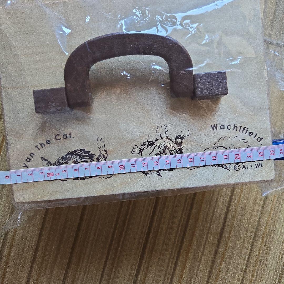Dayan The Cat 木製小物入れ