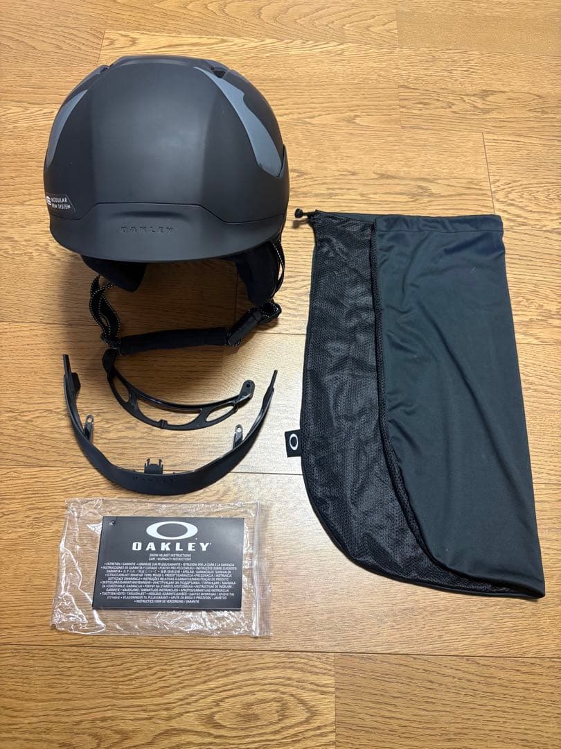 OAKLEY ヘルメット ブラック/カモフラージュ　Mサイズ