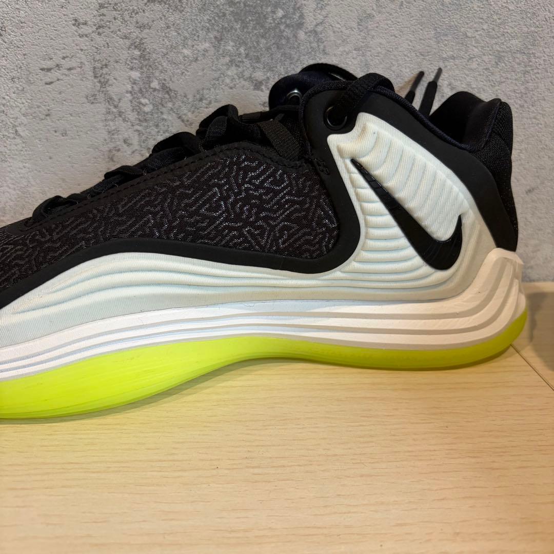 定価13,530円　【新品未使用】Nike Giannis Freak 7