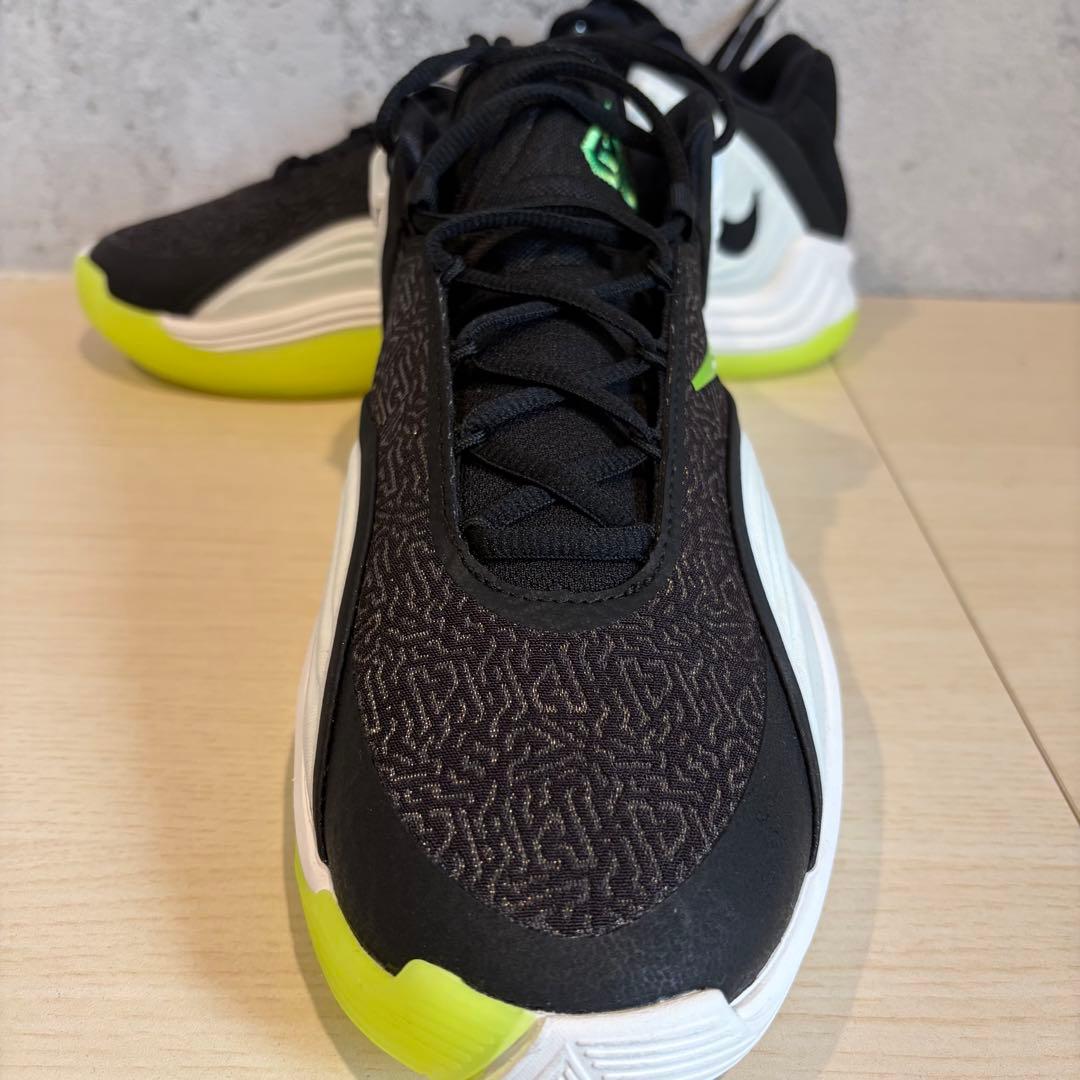 定価13,530円　【新品未使用】Nike Giannis Freak 7