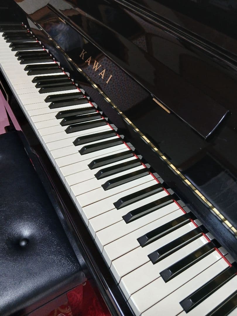 KAWAI 　アップライトピアノ　 美品　カワイ
