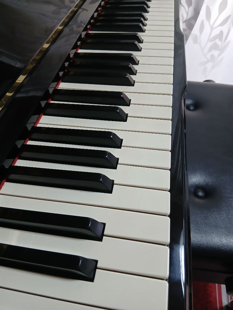 KAWAI 　アップライトピアノ　 美品　カワイ