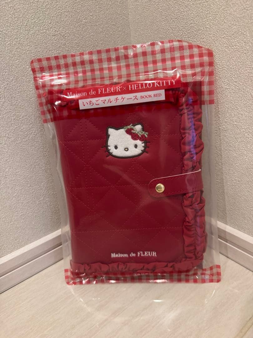 Maison de FLEUR Hello Kitty マルチケース　宝物ケース