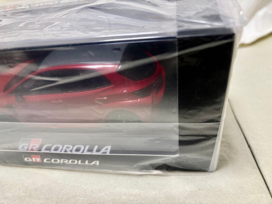 GRカローラ前期　ミニカー　エモーショナルレッドⅡ　ケース付き未開封