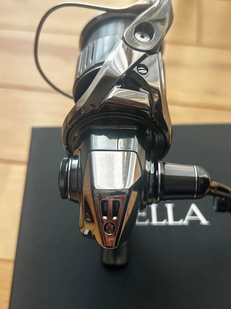 シマノ　美品　22ステラ　C2000S