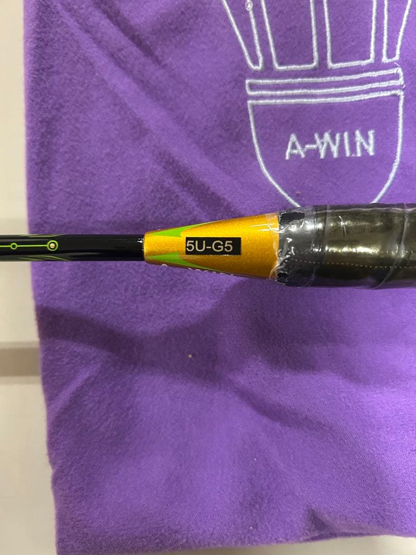 A-WIN SUPERLIGHT 800G バドミントンラケット　5U5