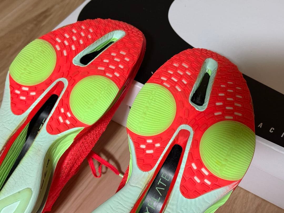 r*☆様 NIKE ALPHAFLY NEXT％3 25.5cm/レッド/イエロ