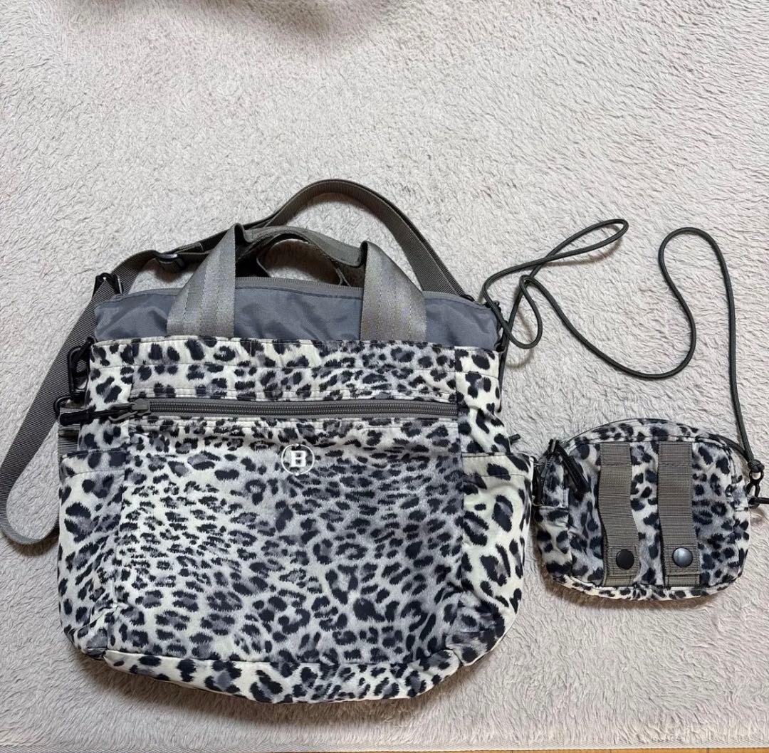 BRIEFINGヒョウ柄 カートバッグとポーチ セット