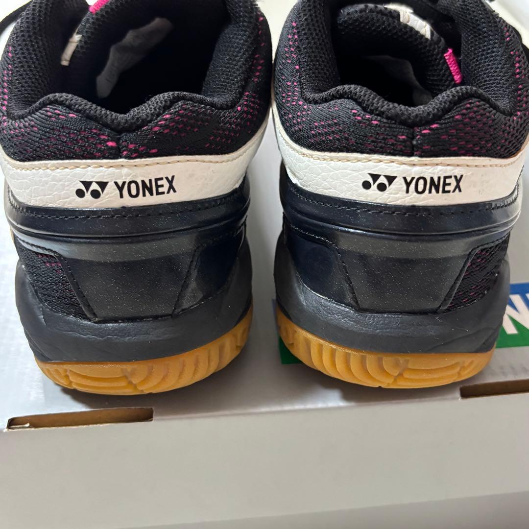 YONEX ヨネックス バトミントンシューズ 24cm