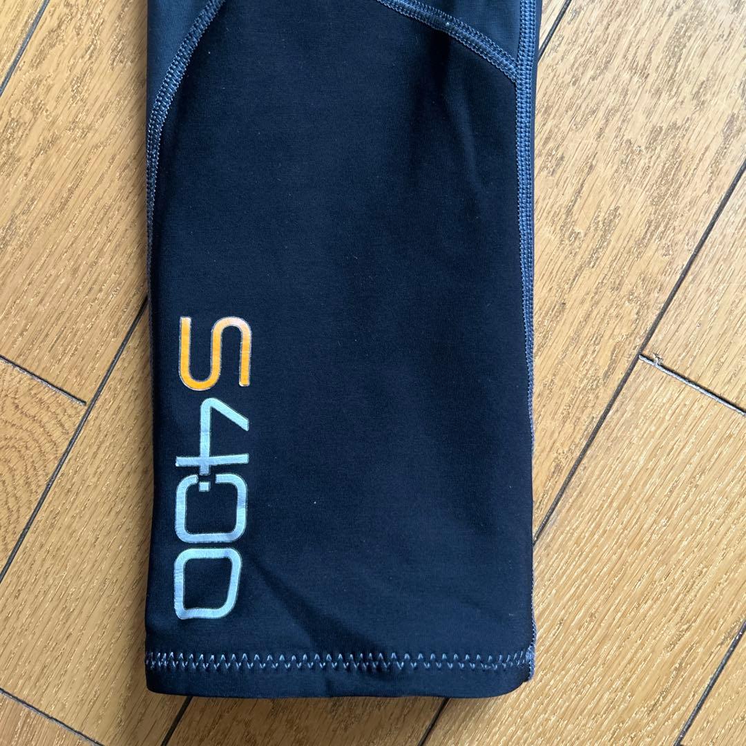 ◾️skins◾️400Sシリーズ◾️メンズ◾️Mサイズ◾️サイズが合えばお買い得◾️上下◾️