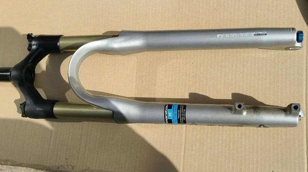 マニトウ 26インチ サスペンションフォーク