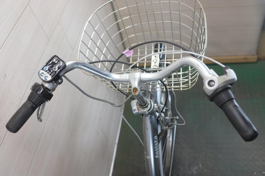 電動自転車 ブリヂストン製アシスタ　26インチ　3段　8.9Ah