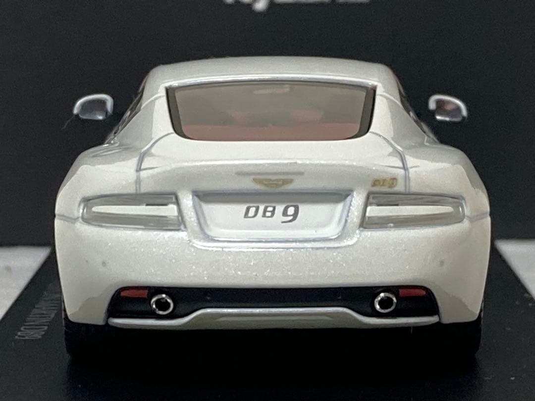 アストンマーティンDB9 京商製 1/43スケール