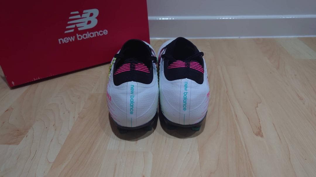 シューズ New Balance TEKELA 27.5