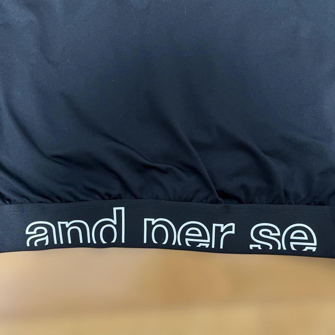 アンパスィand per se バックピーチライトストレッチフーディー