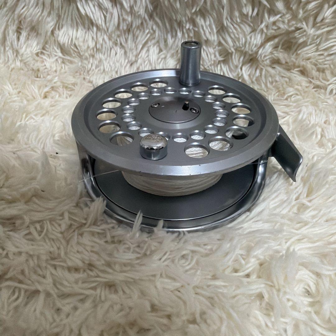 シマノ FREESTONE FV 7 フライリール 7番 ケース付き