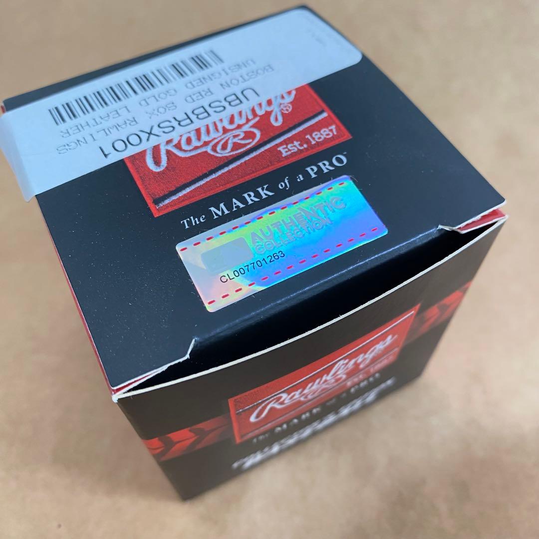 ボストン・レッドソックス ゴールドレザー野球ボール　Rawlingsローリングス