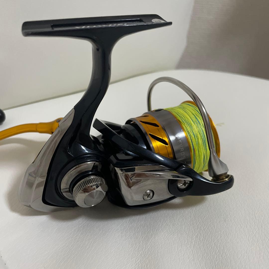 DAIWAダイワレブロス2500スピニングリールカモメ5色PE2号付