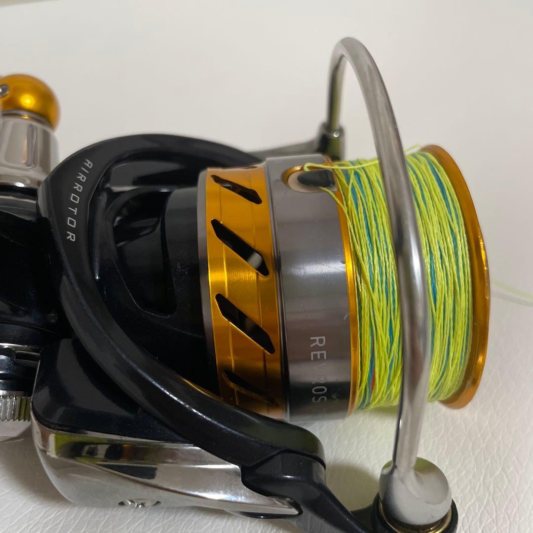 DAIWAダイワレブロス2500スピニングリールカモメ5色PE2号付