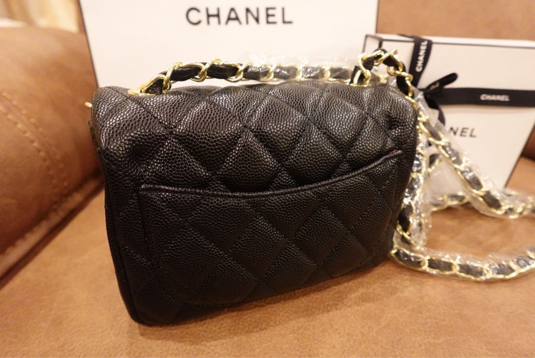 CHANELノベルティ　チェーンショルダー
