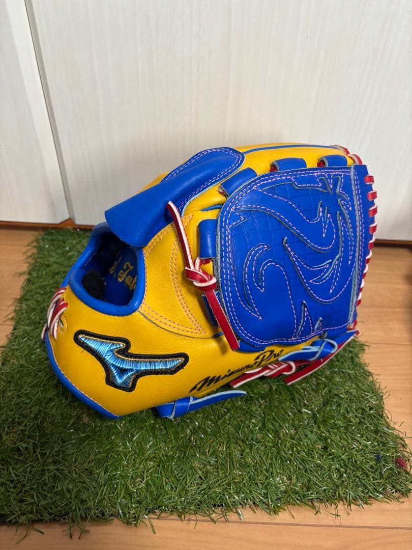 菅野モデル　ミズノプロ ダイバーシティブルー　投手　オーダーグラブ　ミズノ