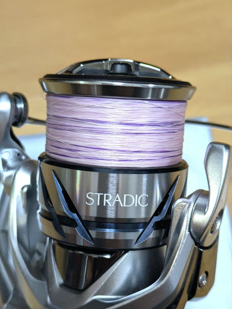 シマノ　23ストラディック2500shg