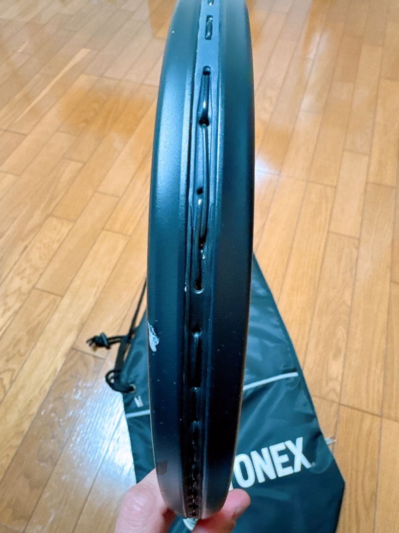 YONEX ボルトレイジ　8V