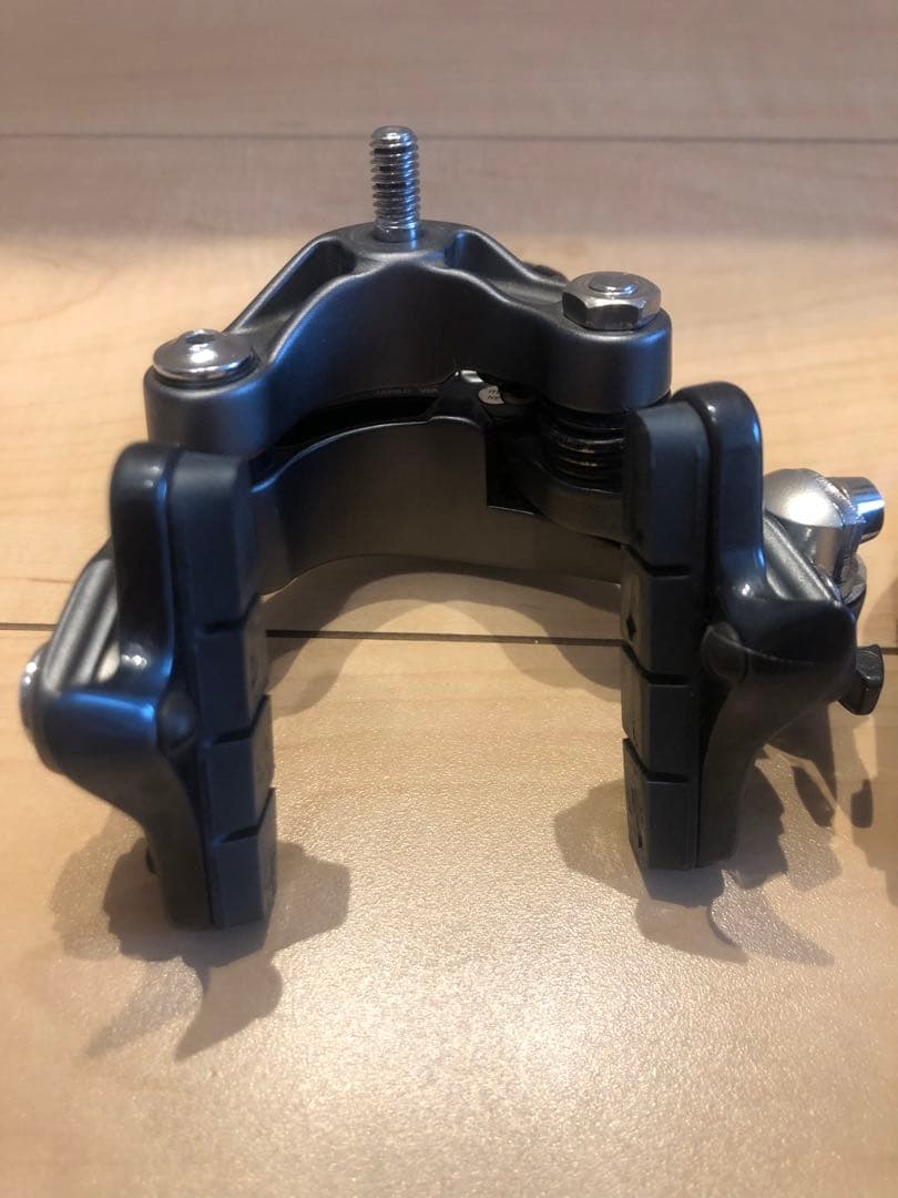 シマノULTEGRA BR-6800 アルミ・カーボンシュー付 美品かと。