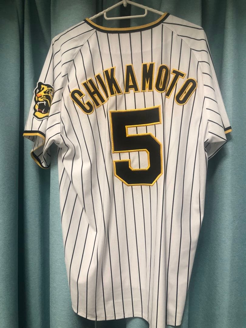 阪神タイガース　ユニホーム　Lサイズ　近本光司