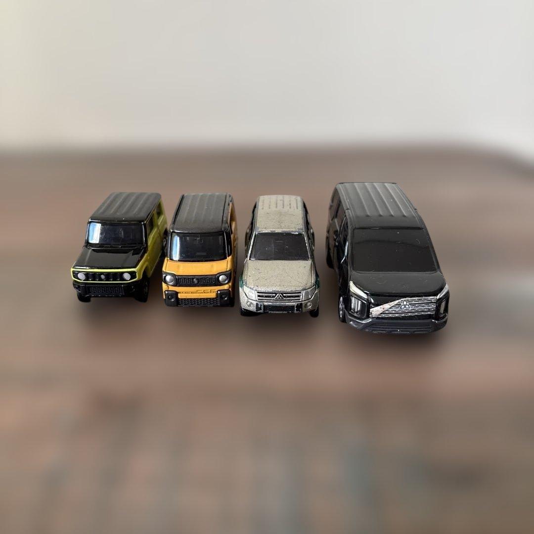 トミカ（ミニカー）等　61台　まとめ売り