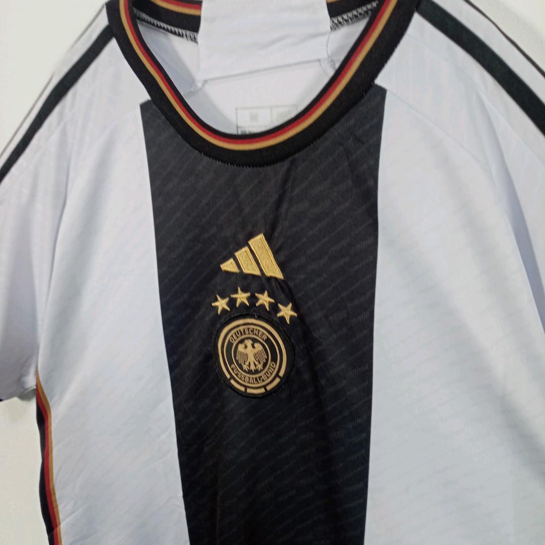 adidas ドイツ代表ユニホーム 2022 サッカーシャツ　M