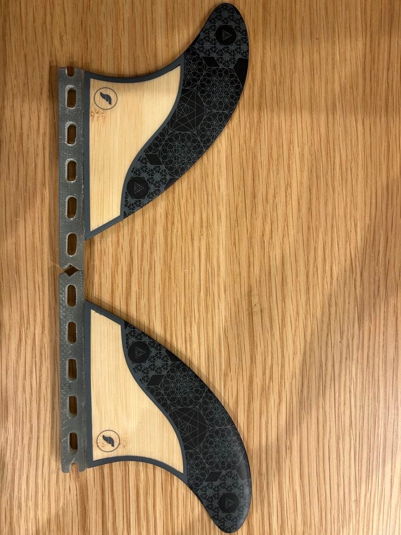 美品　フューチャーフィン　クワッド　デイブ・ラスタヴィッチシグネチャー