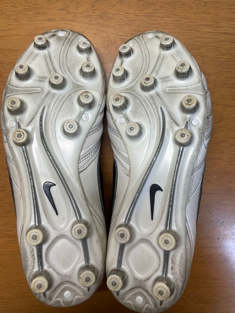 NIKE ディエンポリ リグラ II HG-E A 24.5cm