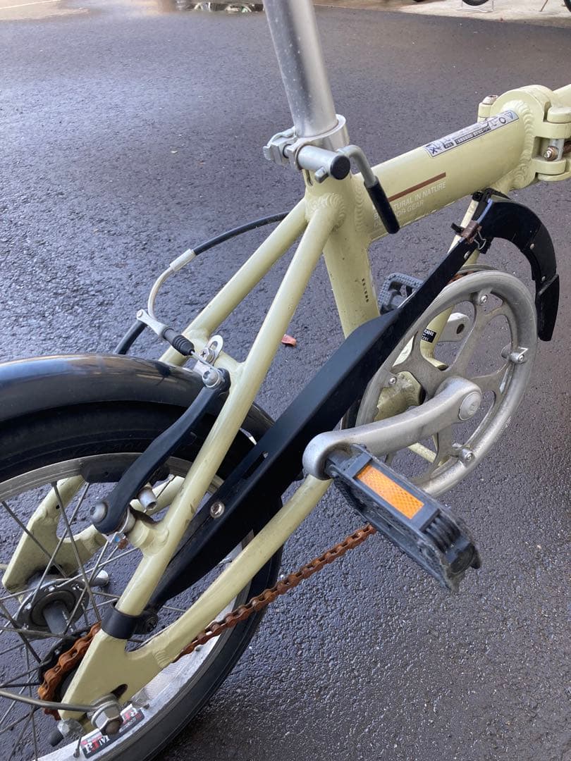 【キャプテンスタッグ CAPTAIN STAG】折り畳み自転車 ラテ