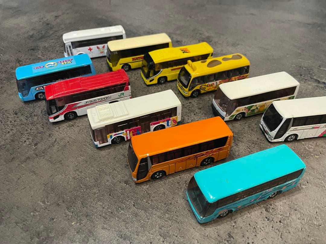 トミカ まとめ売り 100台 ミニカー 他　バラ売り不可 日本製 旧車 あり