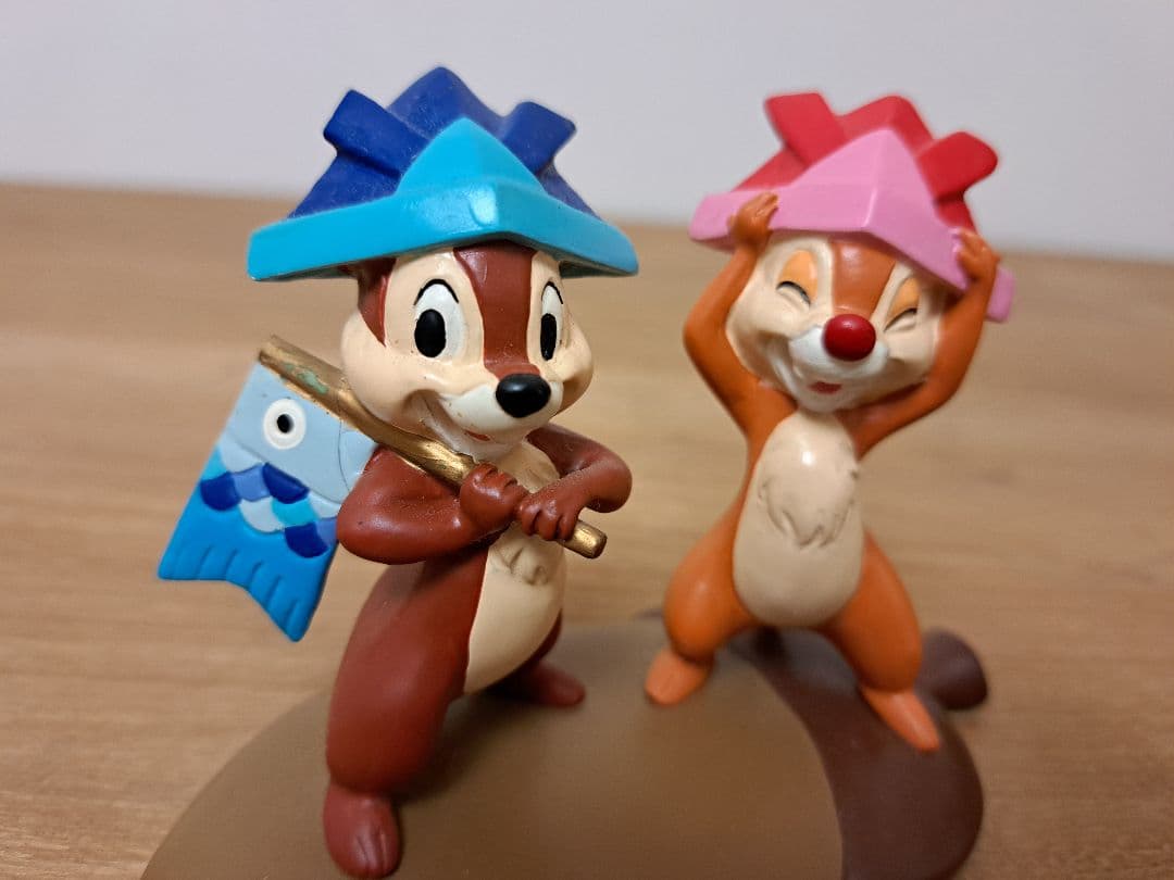 【日本限定】ディズニーランド　チップとデール　五月人形飾り　フィギュア