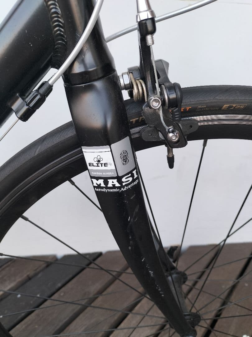 MASI INIZIO ロードバイク　自転車