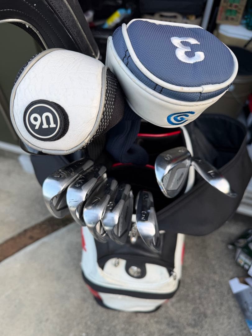 TaylorMade ゴルフバッグ クラブセット