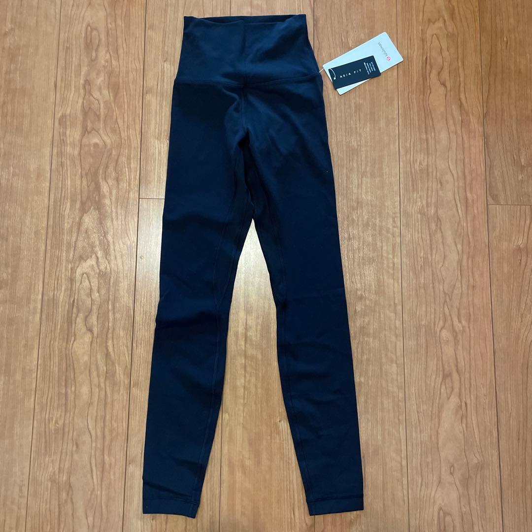 ルルレモン Alignスーパーハイライズパンツ 26インチアジアフィット XS