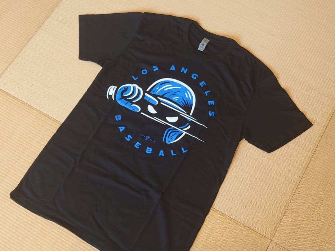 大谷翔平 ROTOWEARデコルテポーズTシャツ ドジャース　Sサイズ