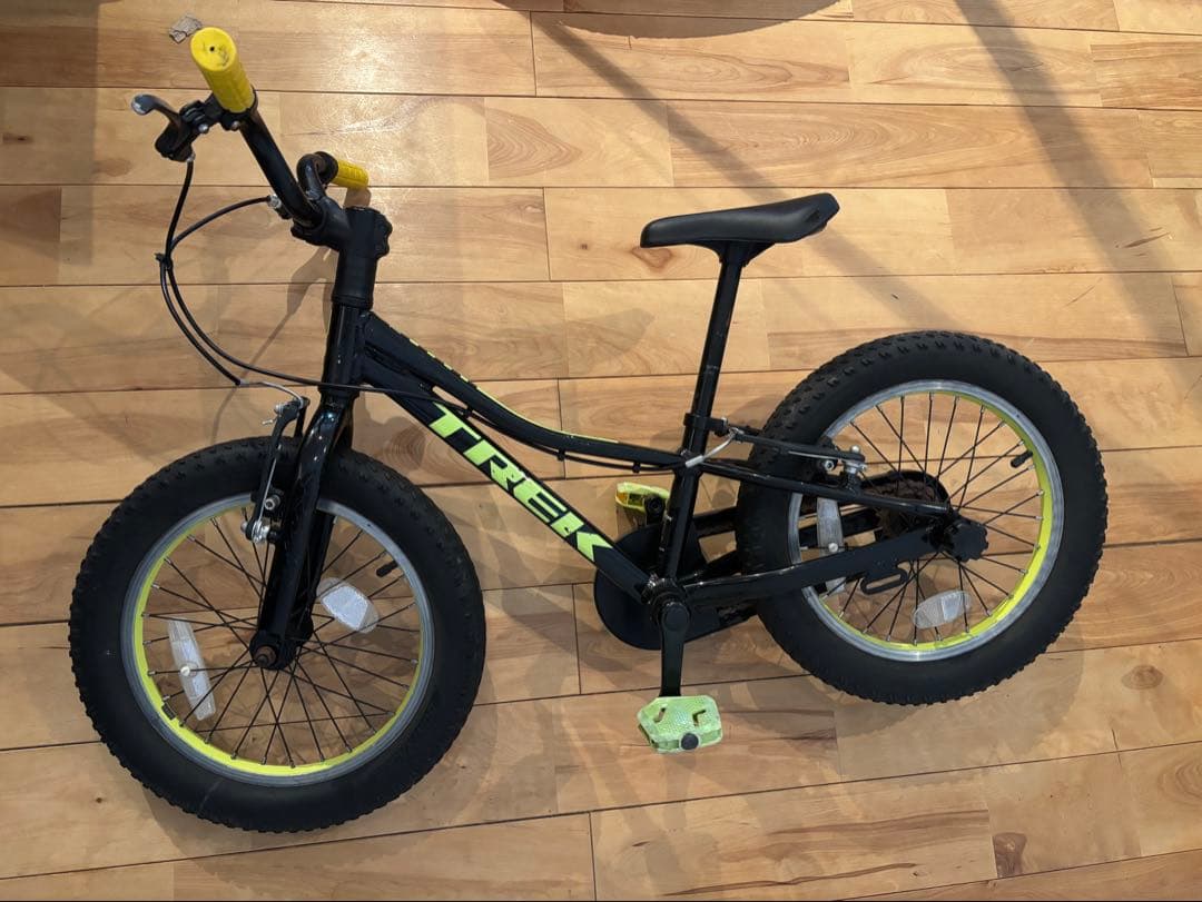 引き取りのみ　TREK PRECALIBER 16インチ
