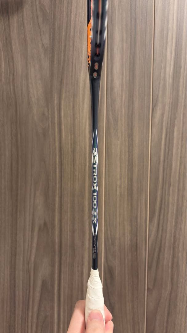 YONEX バドミントンラケット　アストロクス100zx