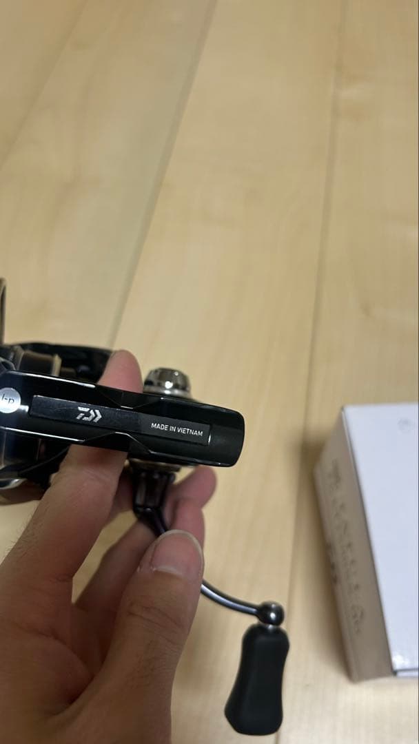 23タトゥーラ　スピニング　FC LT 2500SS-QD