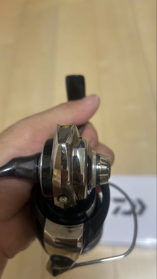 23タトゥーラ　スピニング　FC LT 2500SS-QD